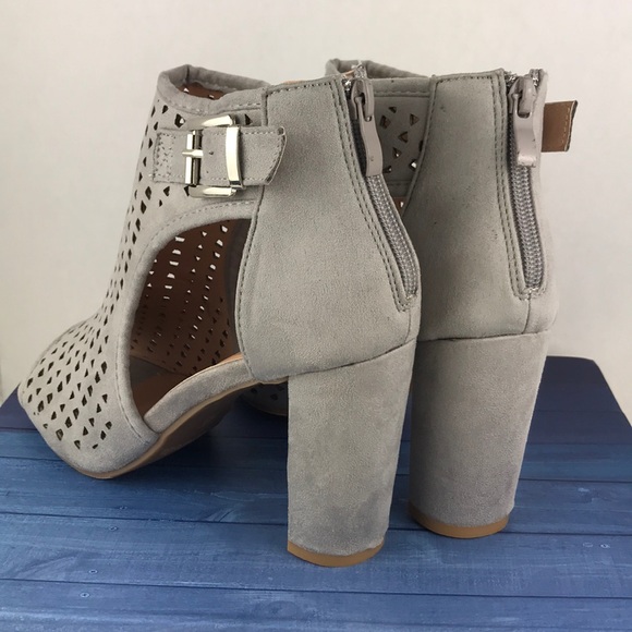 OPEN TOE ANKLE BOOTIES - Picture 4 of 8